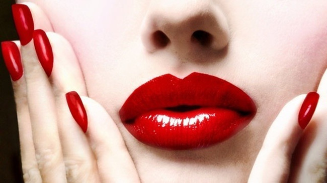 Produits de maquillage faits sur commande de lèvre 24 heures de lèvre de lustre de volume liquide de la couleur rouge 8ml