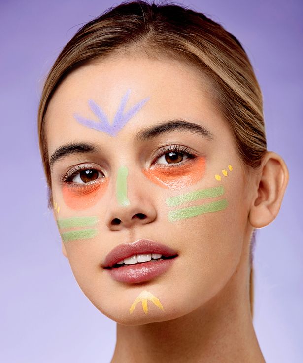 Créez votre propre palette de crayon correcteur de maquillage de visage de couleurs du maquillage 4 de crayon correcteur